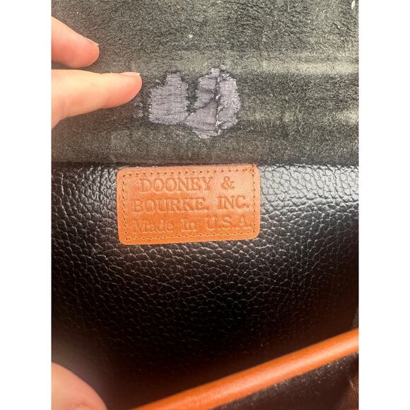 Vintage Dooney & Bourke All Weather Leather Satchel Black Tan Trim USA READ - Picture 5 of 9